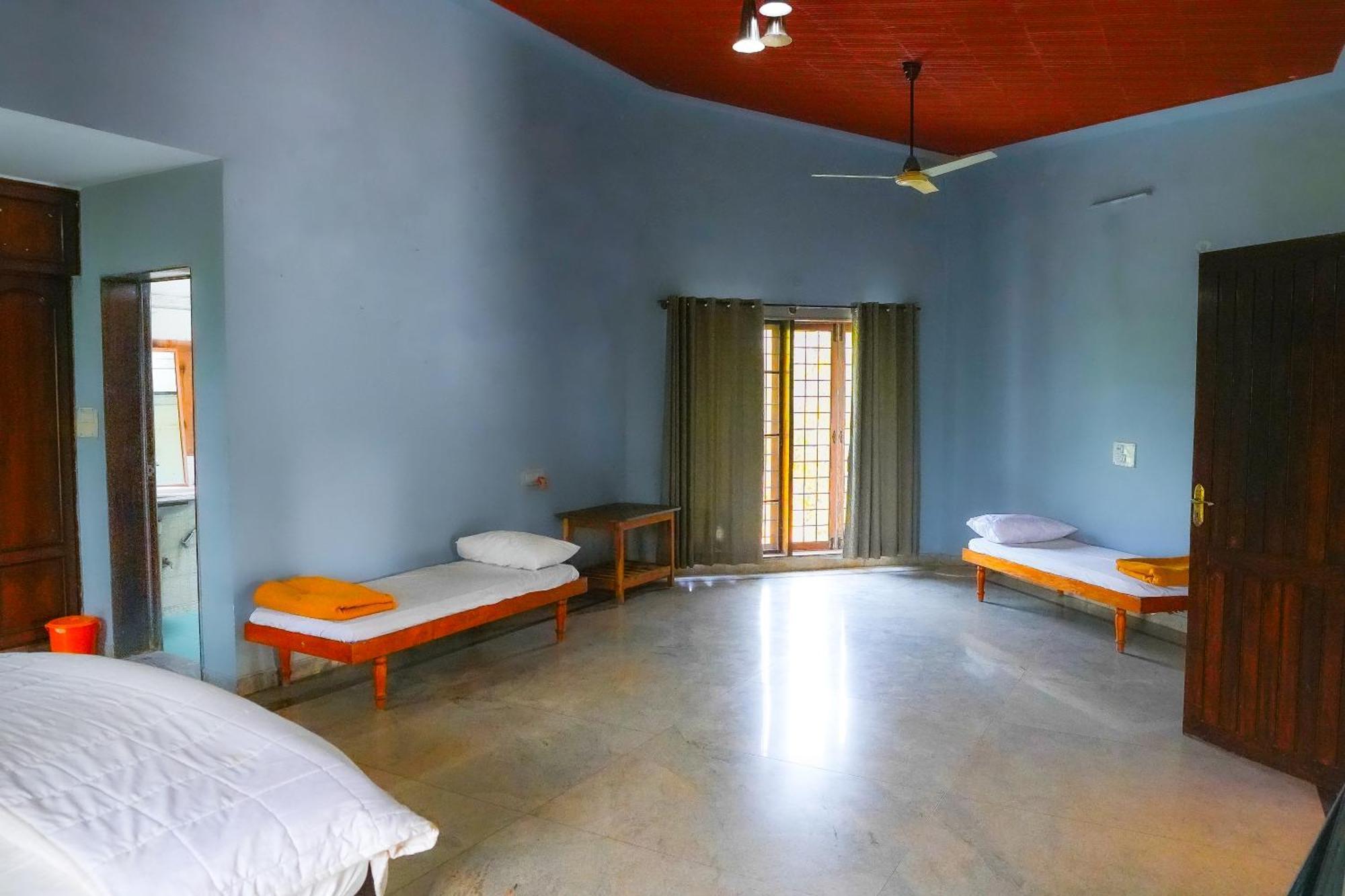 Bana The Wild Waters Hotell Muduvādi Exteriör bild