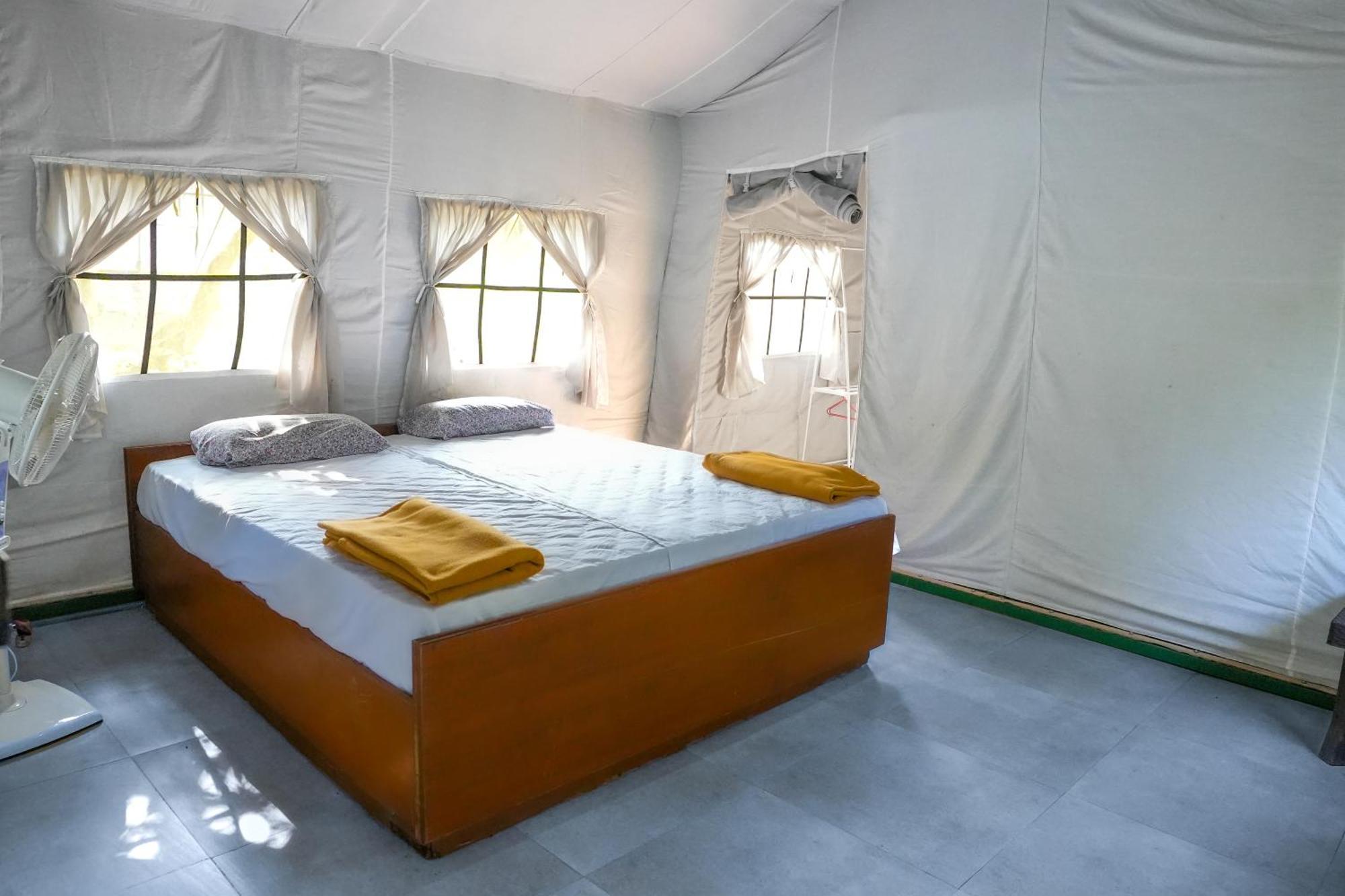 Bana The Wild Waters Hotell Muduvādi Exteriör bild