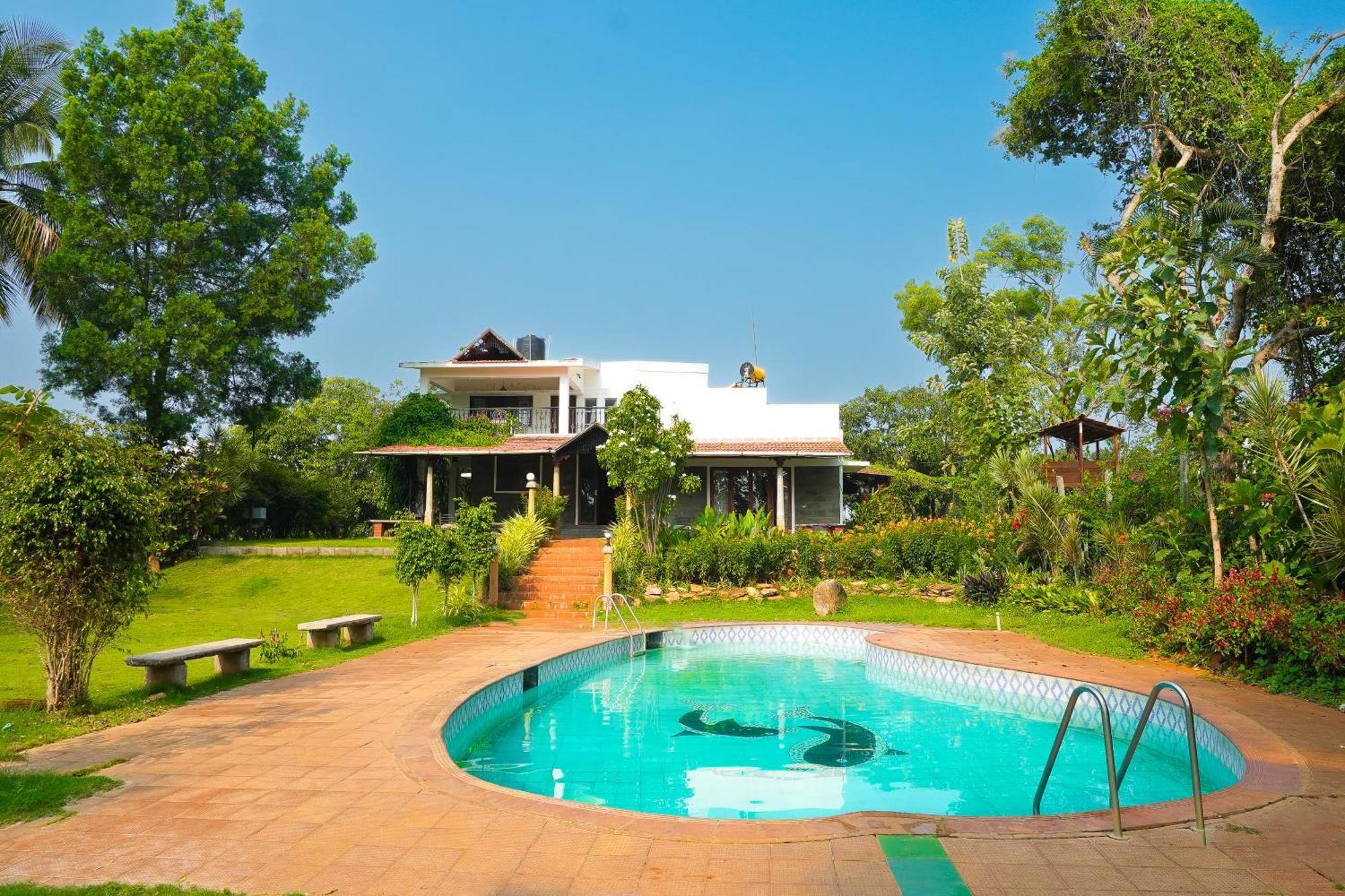 Bana The Wild Waters Hotell Muduvādi Exteriör bild