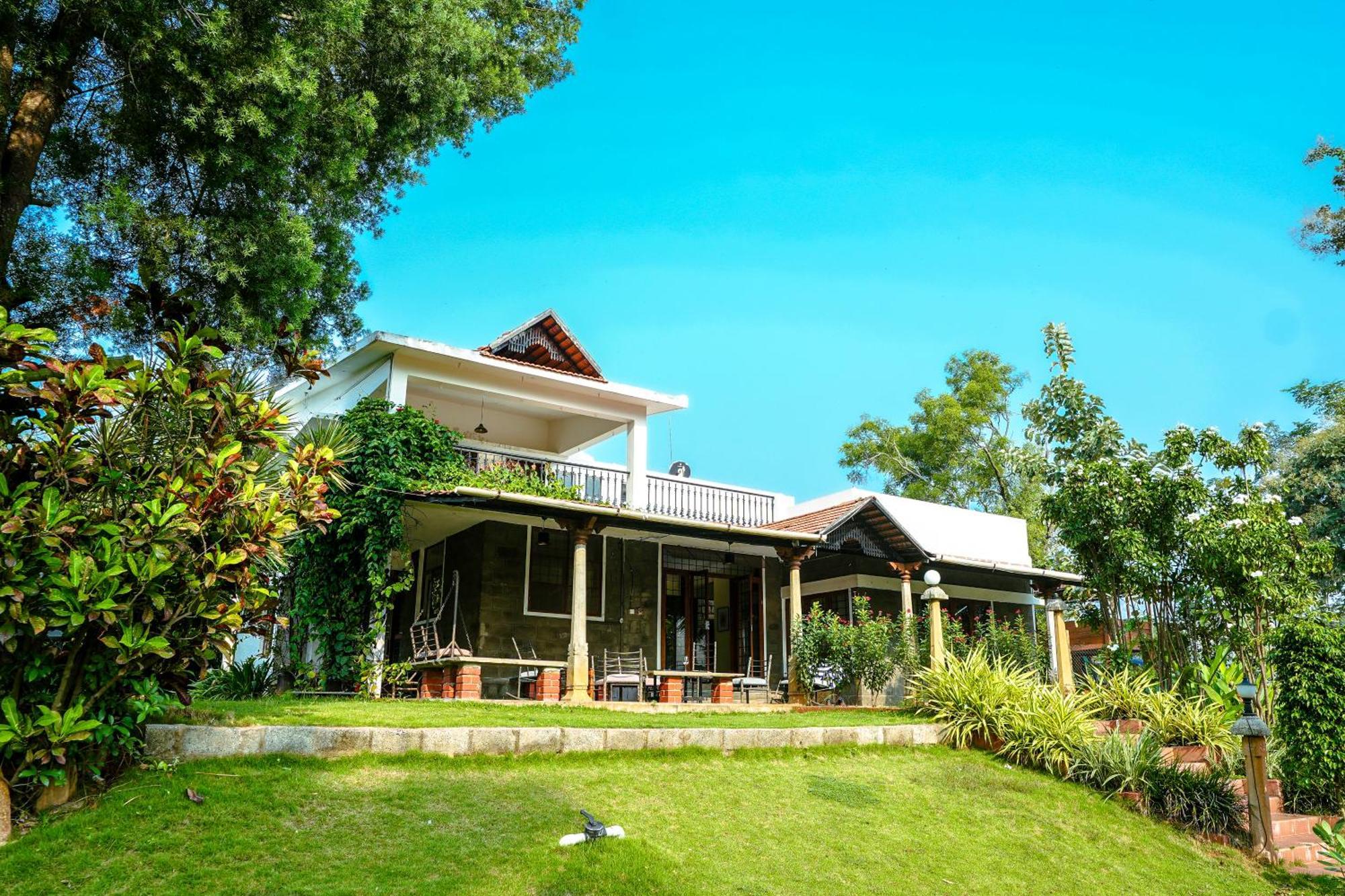 Bana The Wild Waters Hotell Muduvādi Exteriör bild